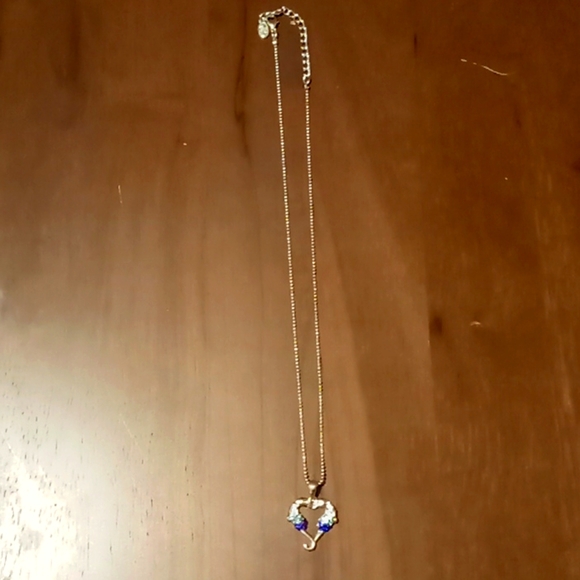 Sea horse necklace - Picture 1 of 2